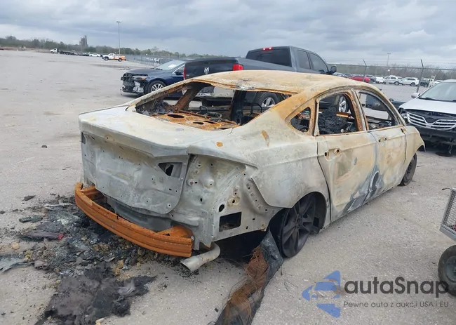 1FA6P0HD8E5386051: 44044930