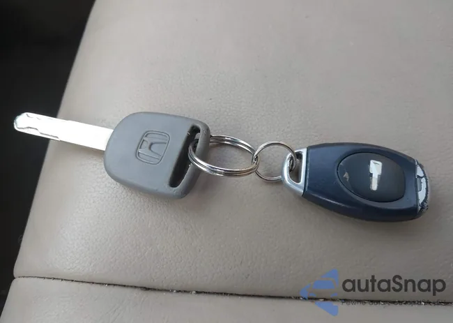 1HGCP2F80BA125192: 44044981