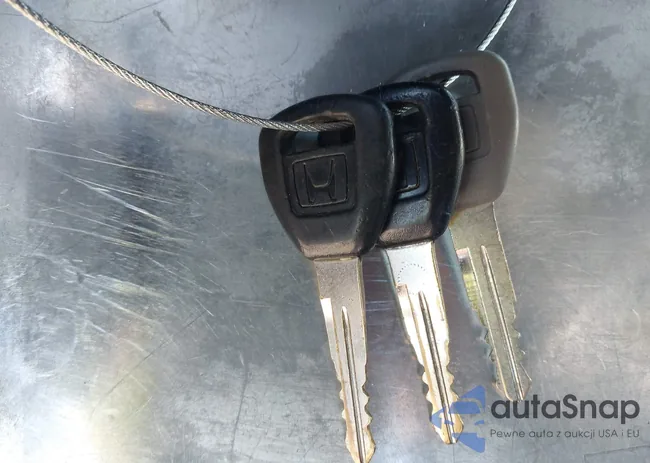 2HGES16552H597302: 44045042