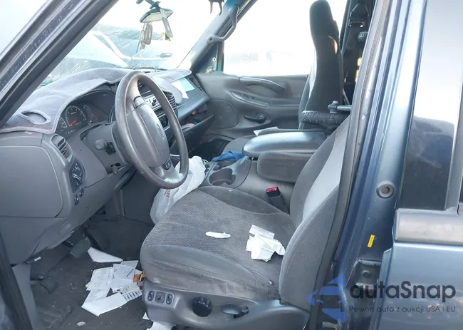 1FMRU17L6XLA55235: 44045055