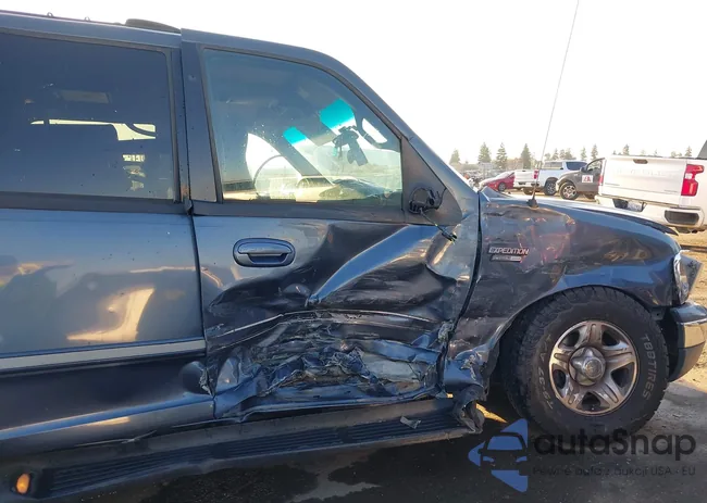 1FMRU17L6XLA55235: 44045055