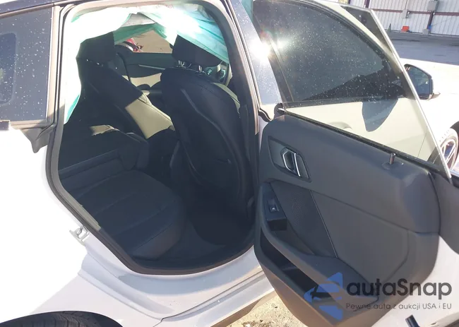 WBA53AK09R7R35678: 44045187