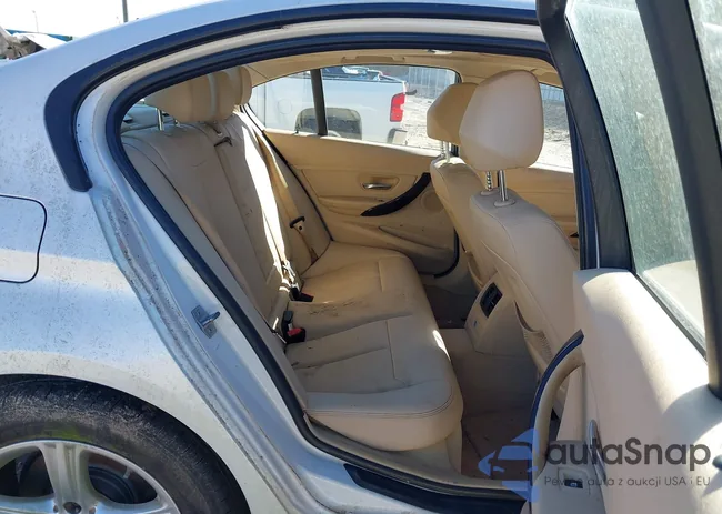 WBA3A5C5XEJ463325: 44045213