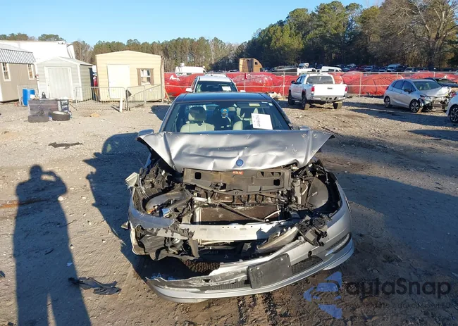 WDDGF8BB8BR165082: 44044234