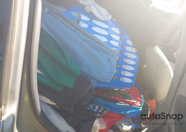 2G1WT58N379322123: 44044253