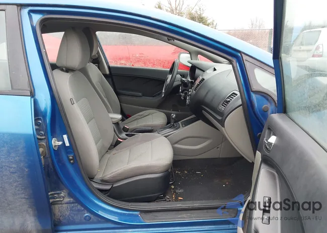 KNAFX4A60E5062022: 44044325