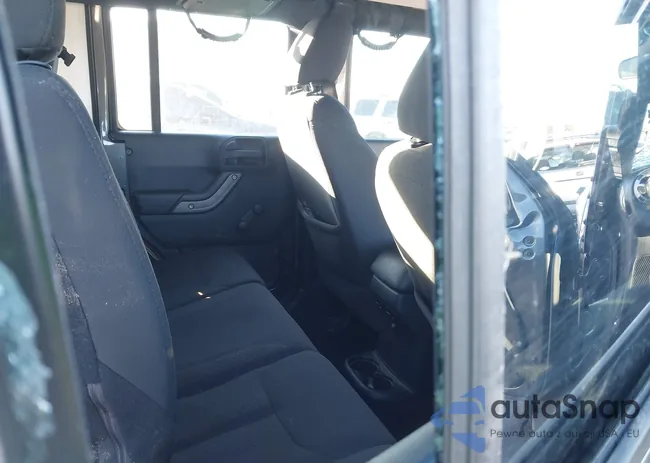 1C4BJWDG1GL348933: 44044335