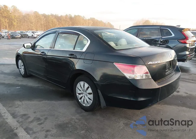 1HGCP26308A002697: 44044337