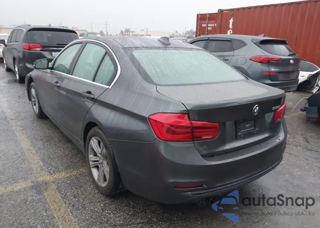 WBA8B9C56JEE81143: 44044341