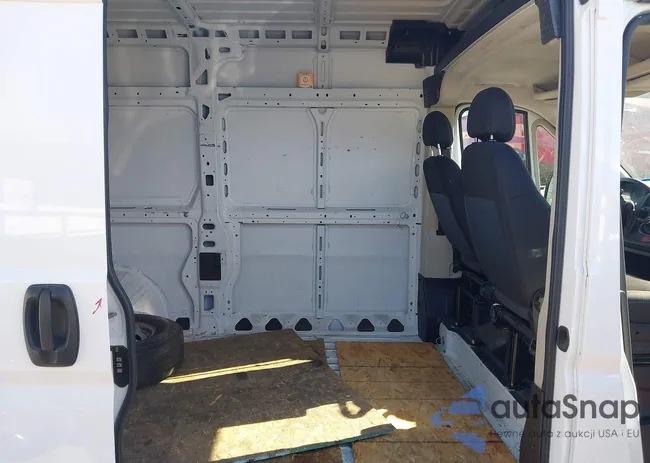 3C6ERVCG7ME505622: 44044360