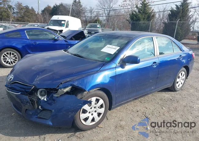 4T1BF3EK5BU674848: 44044440