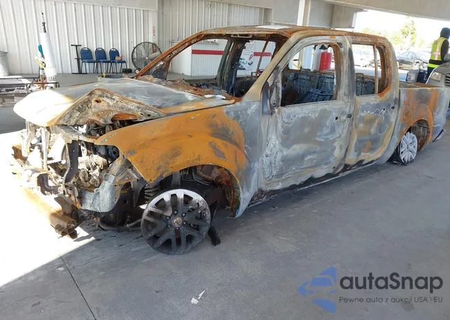 1N6AD0ER8KN881341: 44045664