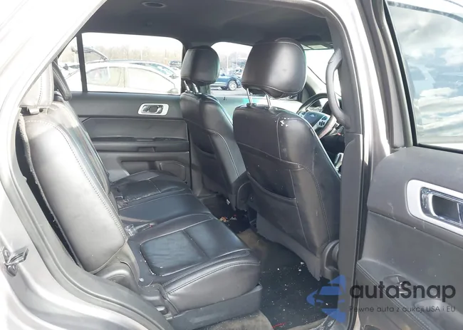 1FM5K8D89DGC30272: 44045672