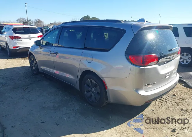 2C4RC1L70LR246392: 44045772