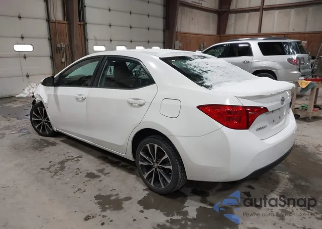 2T1BURHE9HC802484: 44045806