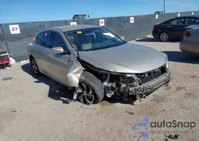 1HGCR2F32HA227729: 44045902