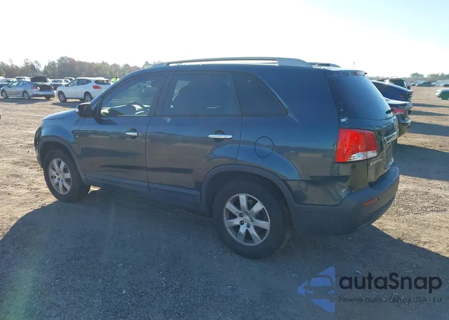 5XYKT3A18BG085594: 44045984