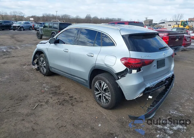 W1N4N4HB3SJ656148: 44046020