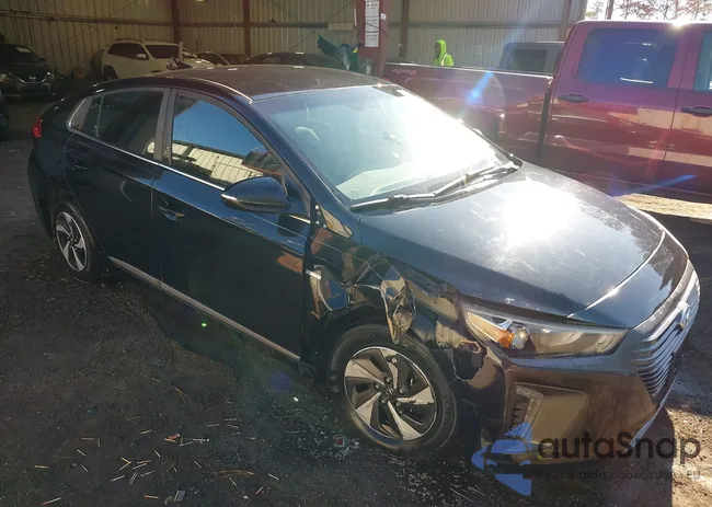 KMHC75LC9HU028715: 44046052