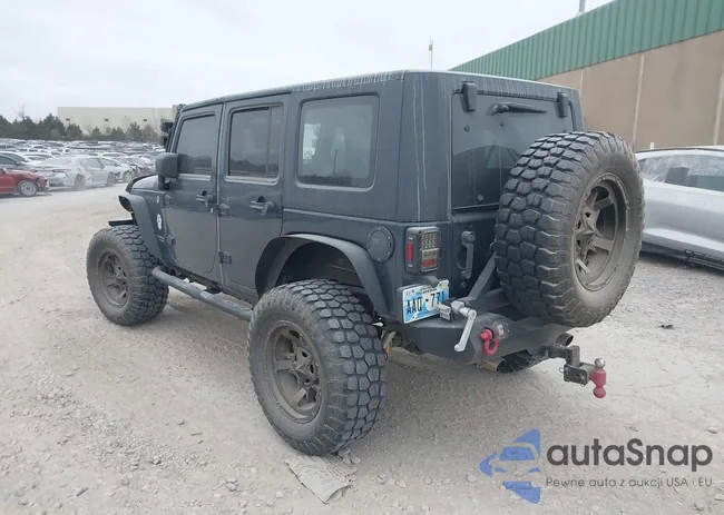 1J4GA39148L569348: 44046074