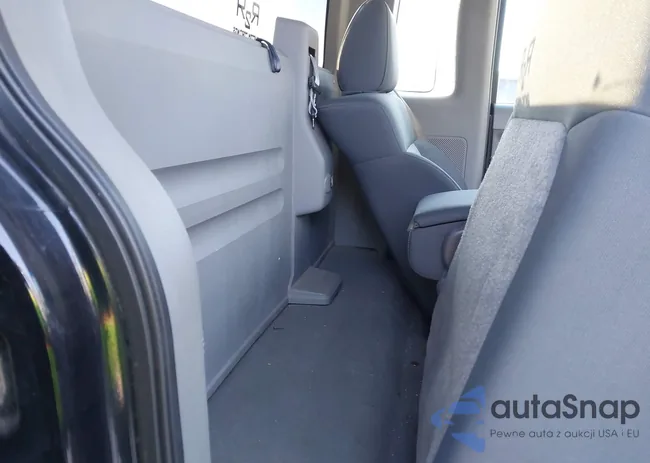 1FTRF122X7NA25107: 44046105