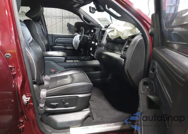 3C6UR5SJ1MG628751: 44045275