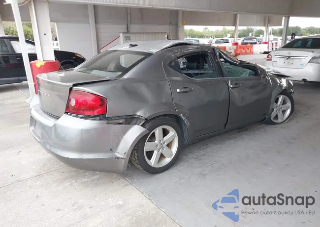 1C3CDZAB3DN643655: 44045283