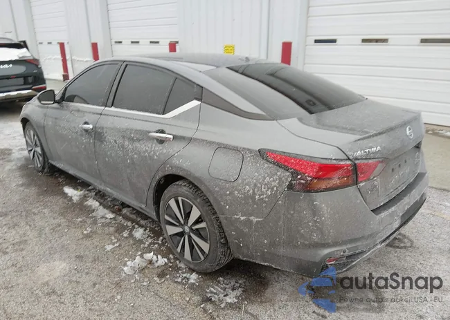 1N4BL4DV3MN379006: 44045331