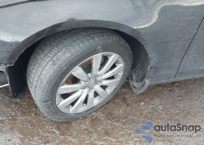 WAUBFAFL2CN010242: 44045359