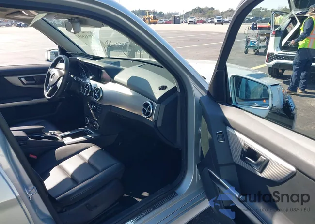 WDCGG5HB7FG403514: 44045363