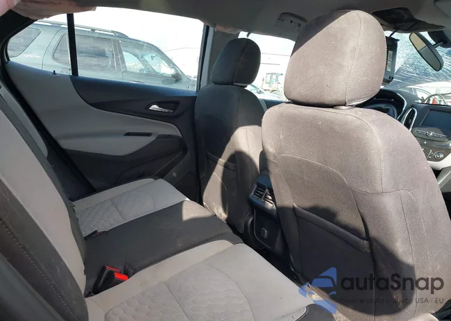 3GNAXREVXJS564099: 44045395