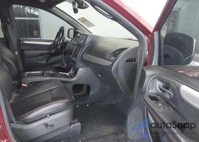 2C4RDGEG1JR324446: 44045401