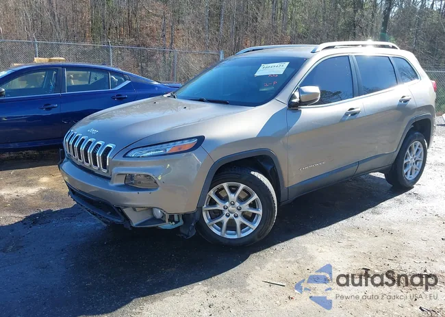 1C4PJLCB4HW662215: 44045425