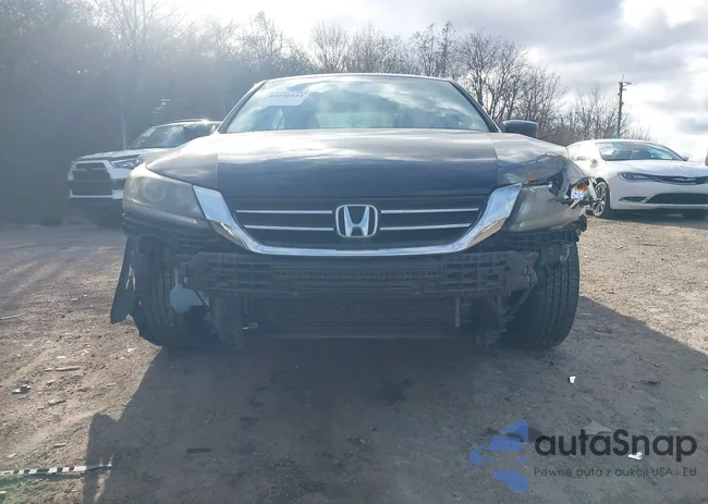 1HGCR2F37EA141313: 44046644