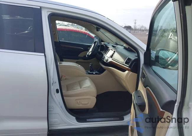 5TDDZRFHXJS870930: 44046658