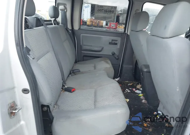 1D7HW28K48S558149: 44046706