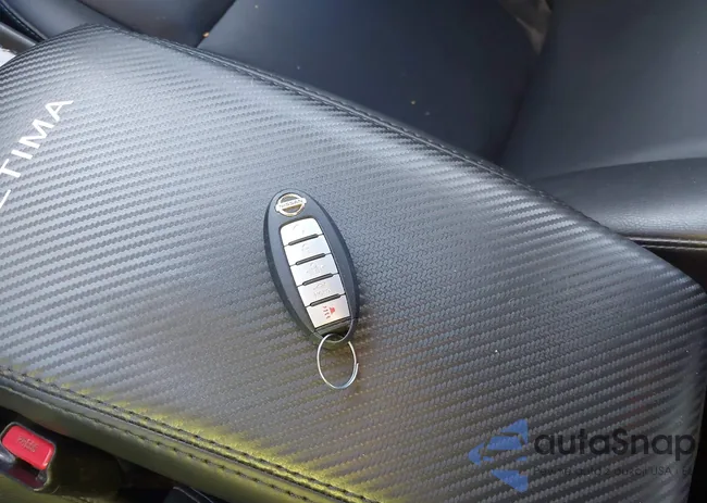 1N4AL3AP4JC478971: 44046854