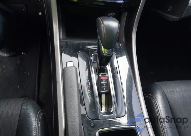 1HGCR2F58GA190587: 44047100