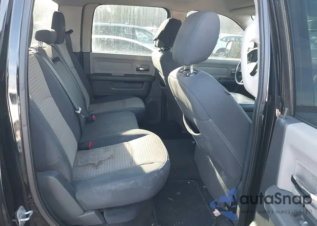 1C6RD7LT8CS264951: 44047153