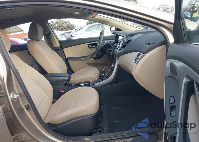 5NPDH4AE9GH789483: 44047181