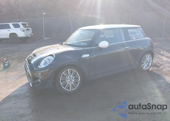 WMWXM7C51ET986497: 44047219