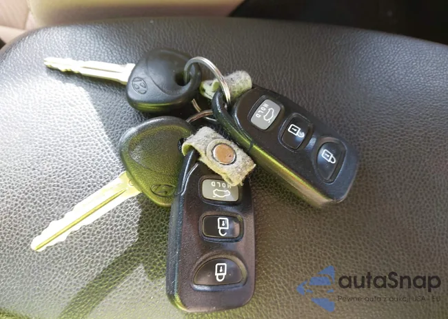 5NPDH4AE2DH379104: 44047221