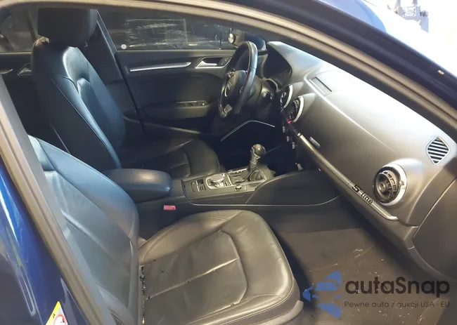 WAUEFGFF2F1020422: 44046275