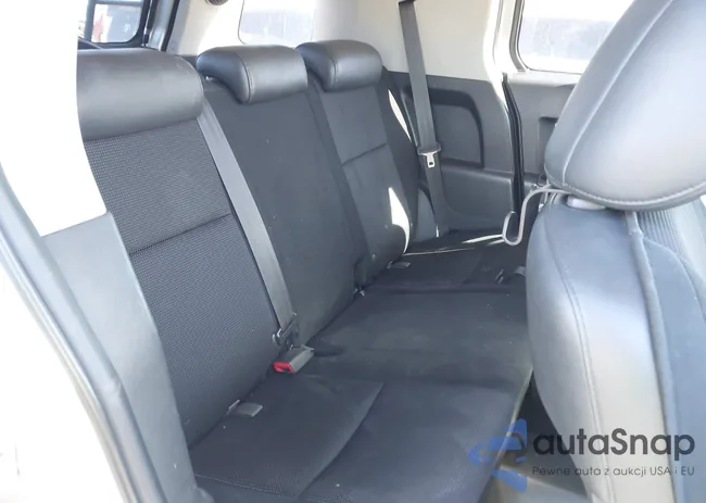 JTEBU11F370024739: 44046321