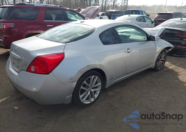 1N4BL24E19C109568: 44046342