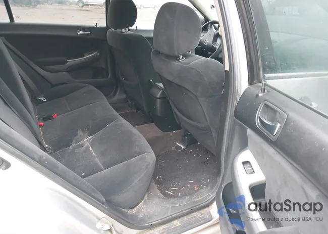 1HGCM56706A006923: 44046392