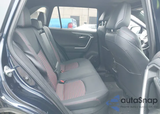 JTMEB3FV4PD158039: 44046506