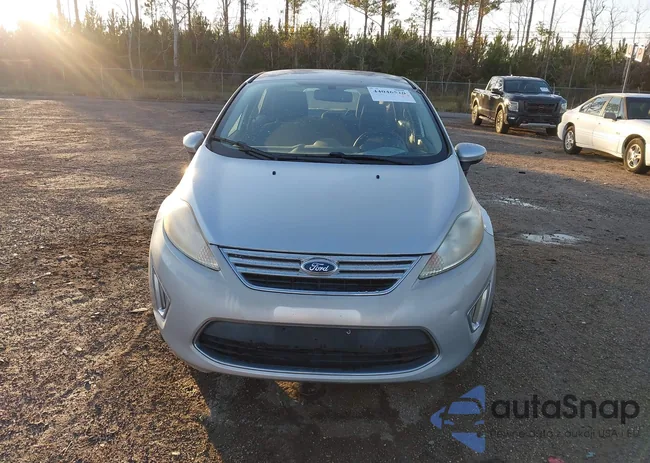 3FADP4CJXCM106486: 44046520