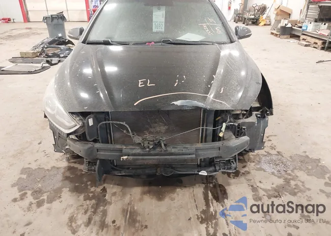 5NPE34AF2JH643638: 44046524