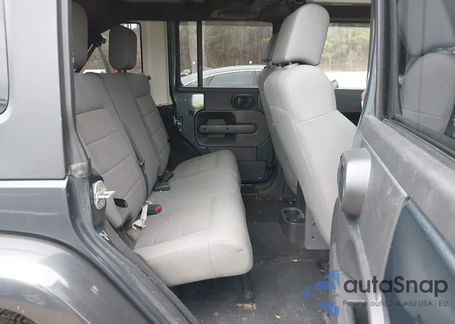 1J4GA591X8L609072: 44046563